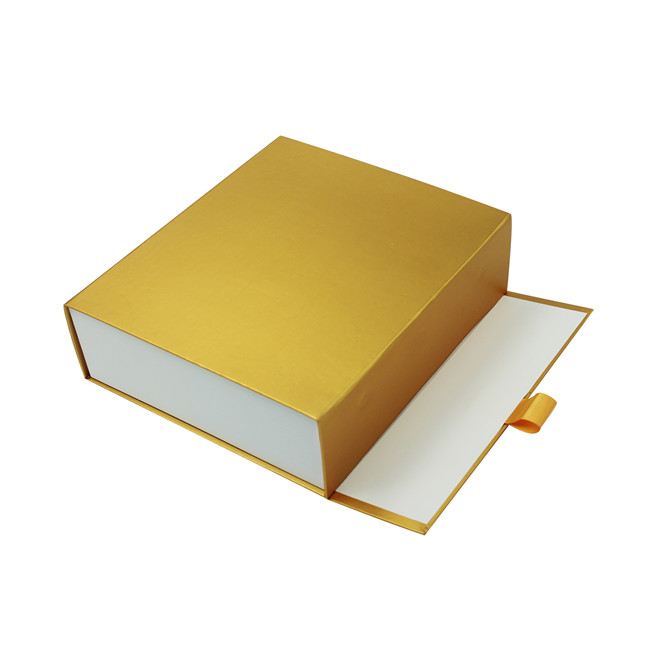 Gold Gift Boxes